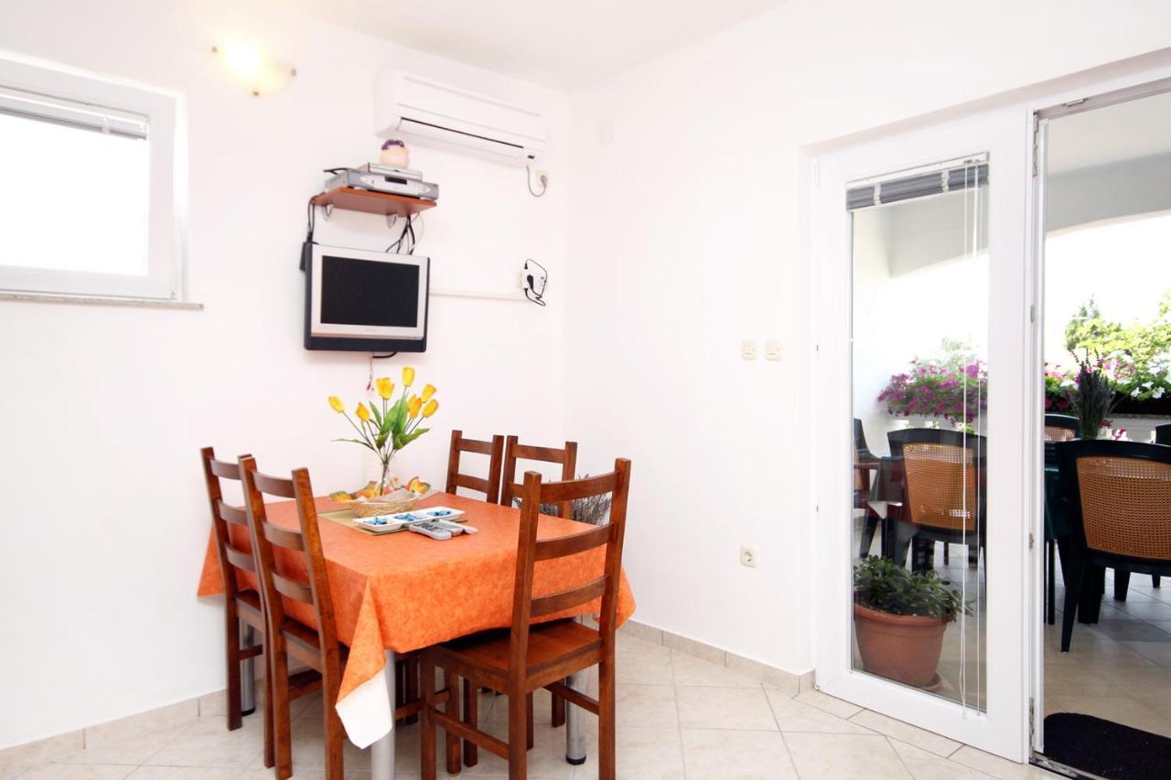 Apartments With A Parking Space Seline, Paklenica - 6603 Starigrad Paklenica Luaran gambar