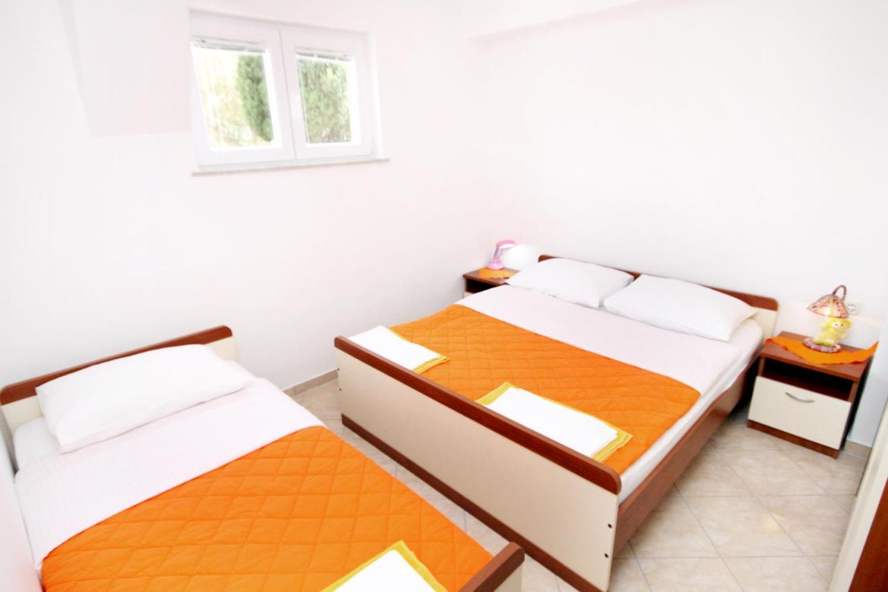 Apartments With A Parking Space Seline, Paklenica - 6603 Starigrad Paklenica Luaran gambar