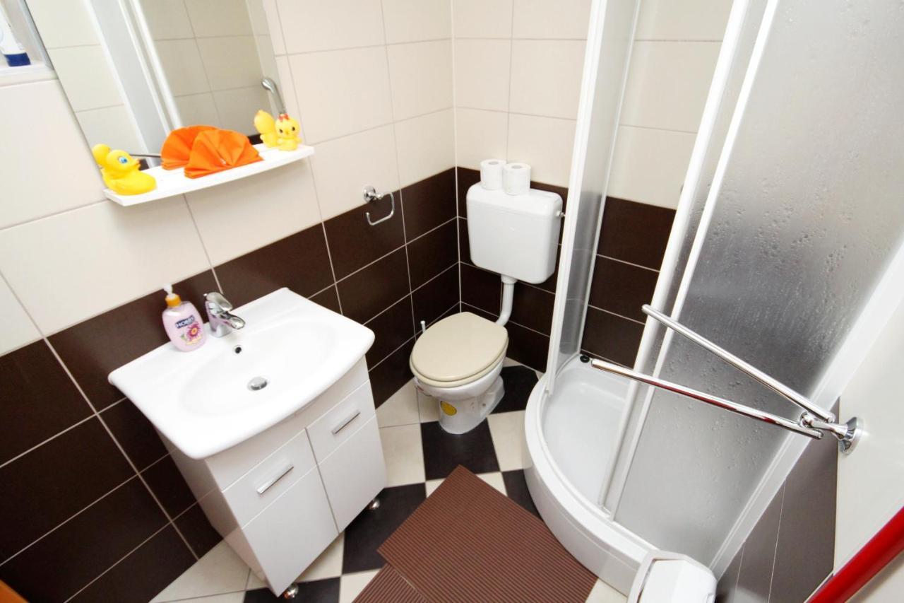 Apartments With A Parking Space Seline, Paklenica - 6603 Starigrad Paklenica Luaran gambar