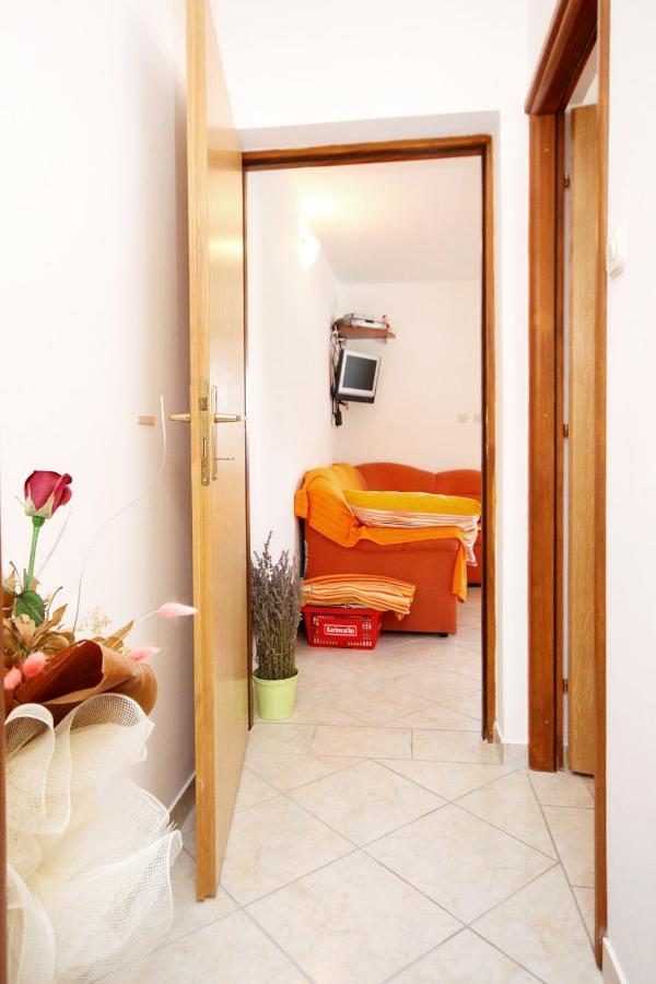 Apartments With A Parking Space Seline, Paklenica - 6603 Starigrad Paklenica Luaran gambar